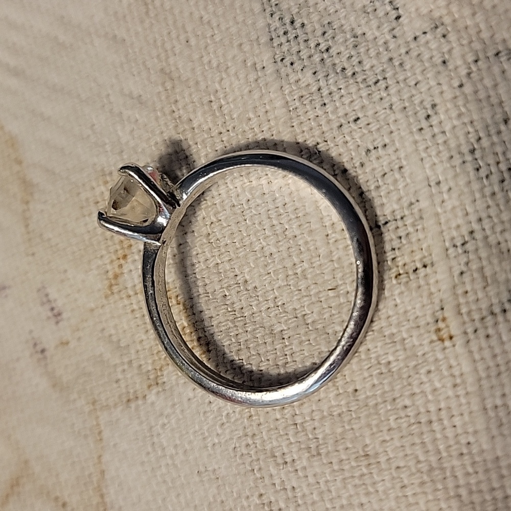 Pretty Ring - image 3